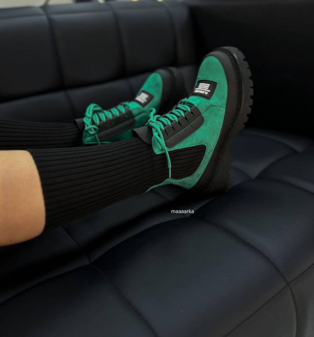 Жіночі подовжені чоботи з носком Волв Green