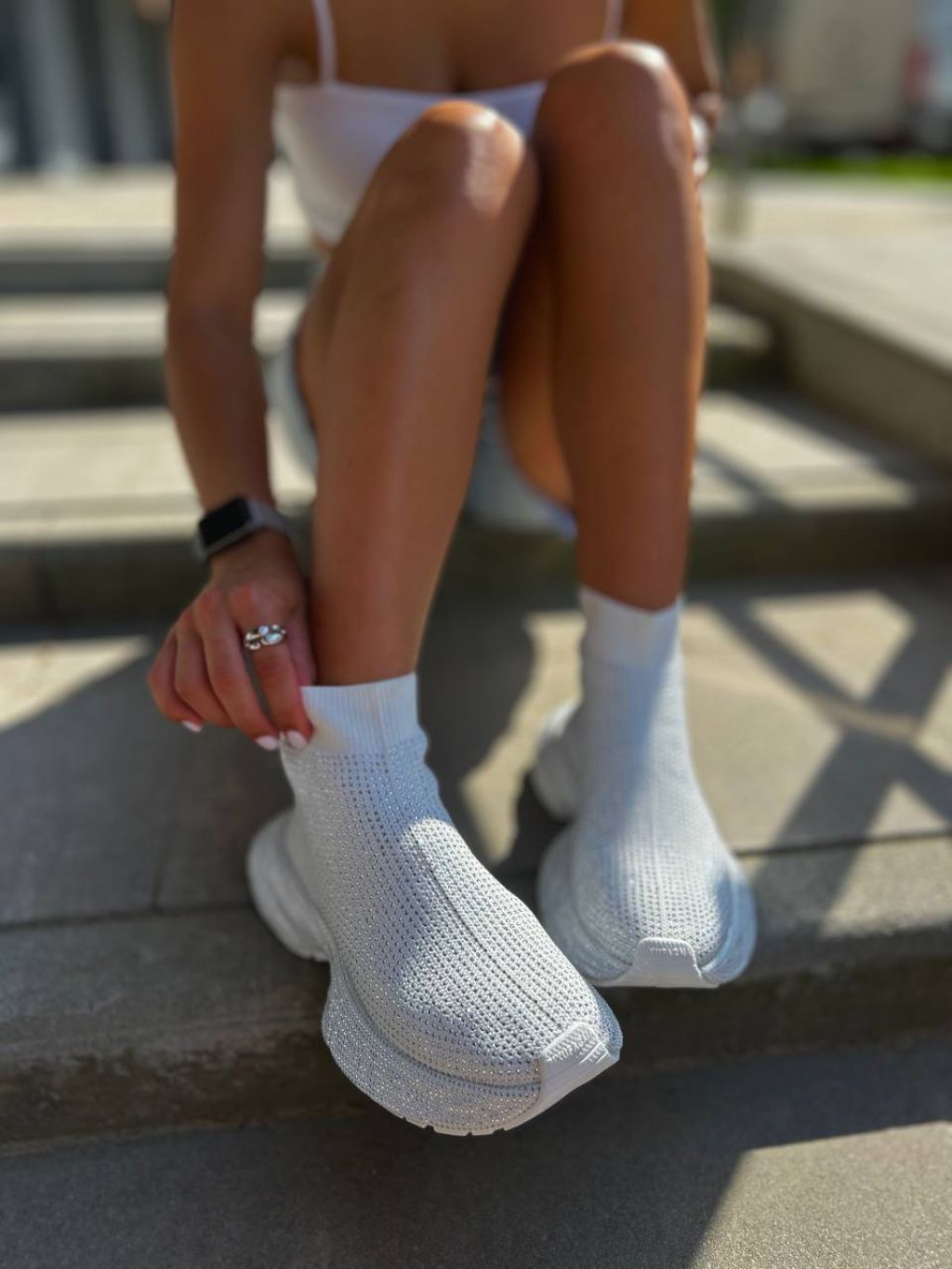 Шайн White