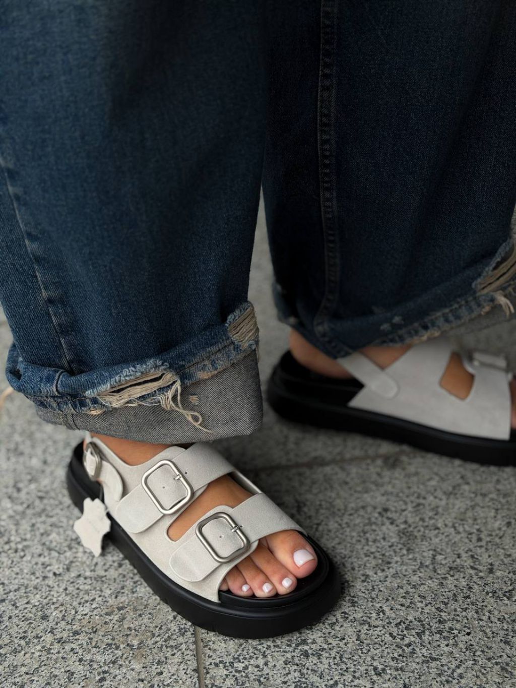 Жіночі босоніжки на низькій підошві РОЙС Beige