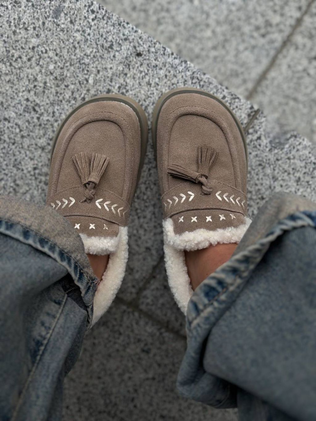 Жіночі утеплені лофери ФУРІА Beige