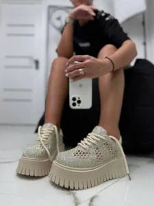 Жіночі кросівки на високій підошві з сіткою Лафт Beige