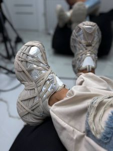 Жіночі кросівки на масивнній підошві Благер Beige