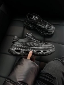 Жіночі кросівки на масивній підошві КРАКЕН Grey/Black