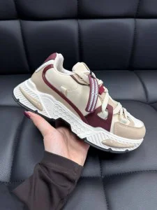 Жіночі кросівки на масивній підошві Адамс Khaki