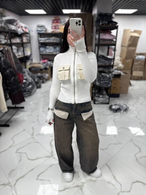 Жіночі широкі джинси з контрастними деталями Лайкер (4399-35w5) Жіночі широкі джинси з контрастними деталями Лайкер (4399-35w5)