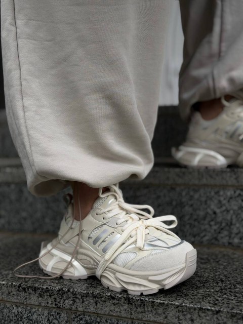 Жіночі кросівки на масивній підошві МЕНС White Жіночі кросівки на масивній підошві МЕНС White