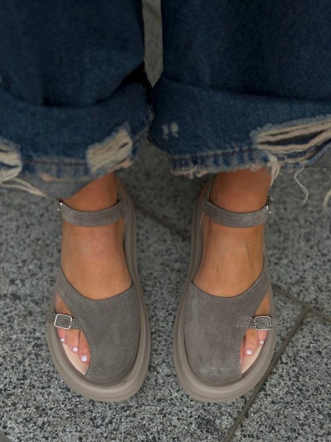 Жіночі босоніжки на низькій підошві ВОРЗ Beige