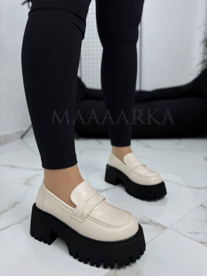 Жіночі шкіряні  Лофери Beige