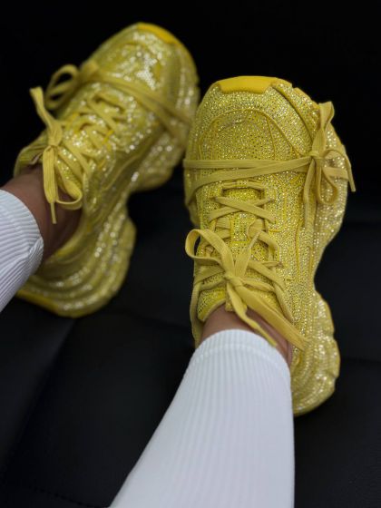 Жіночі кросівки на масивній підошві з камінцями Сапфір Yellow