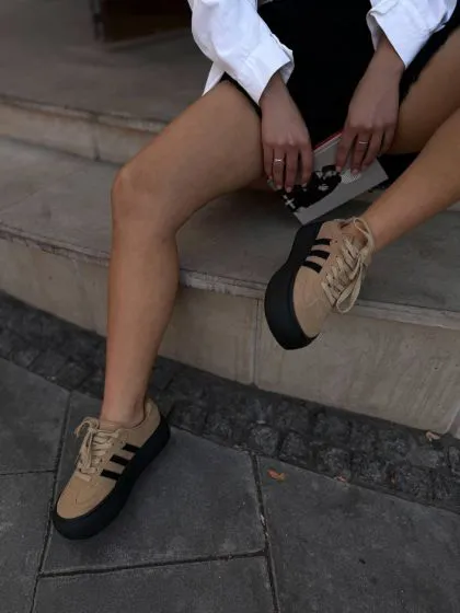 Жіночі замшеві кеди Самбо Beige Жіночі замшеві кеди Самбо Beige