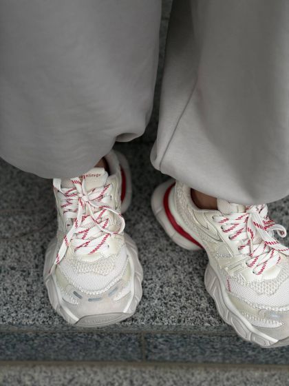 Жіночі кросівки на масивній підошві ТОМІ White/Red