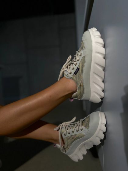 Жіночі текстильні з масивними шнурівками Кросівки Косай Beige